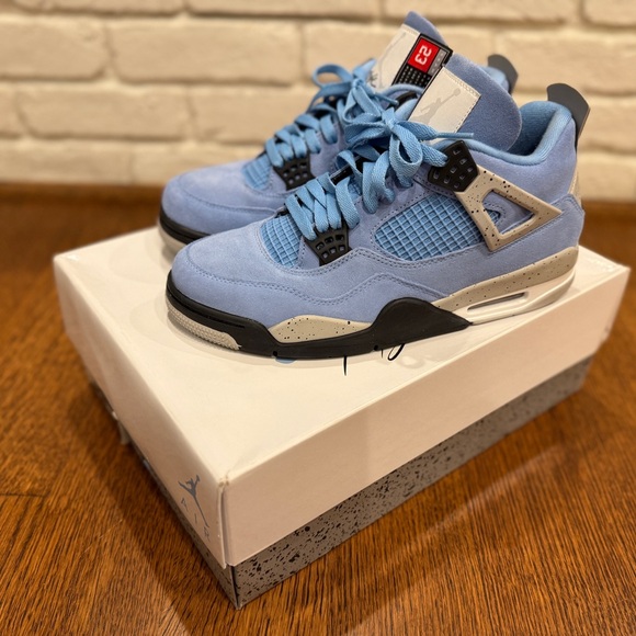 jordan mid 4